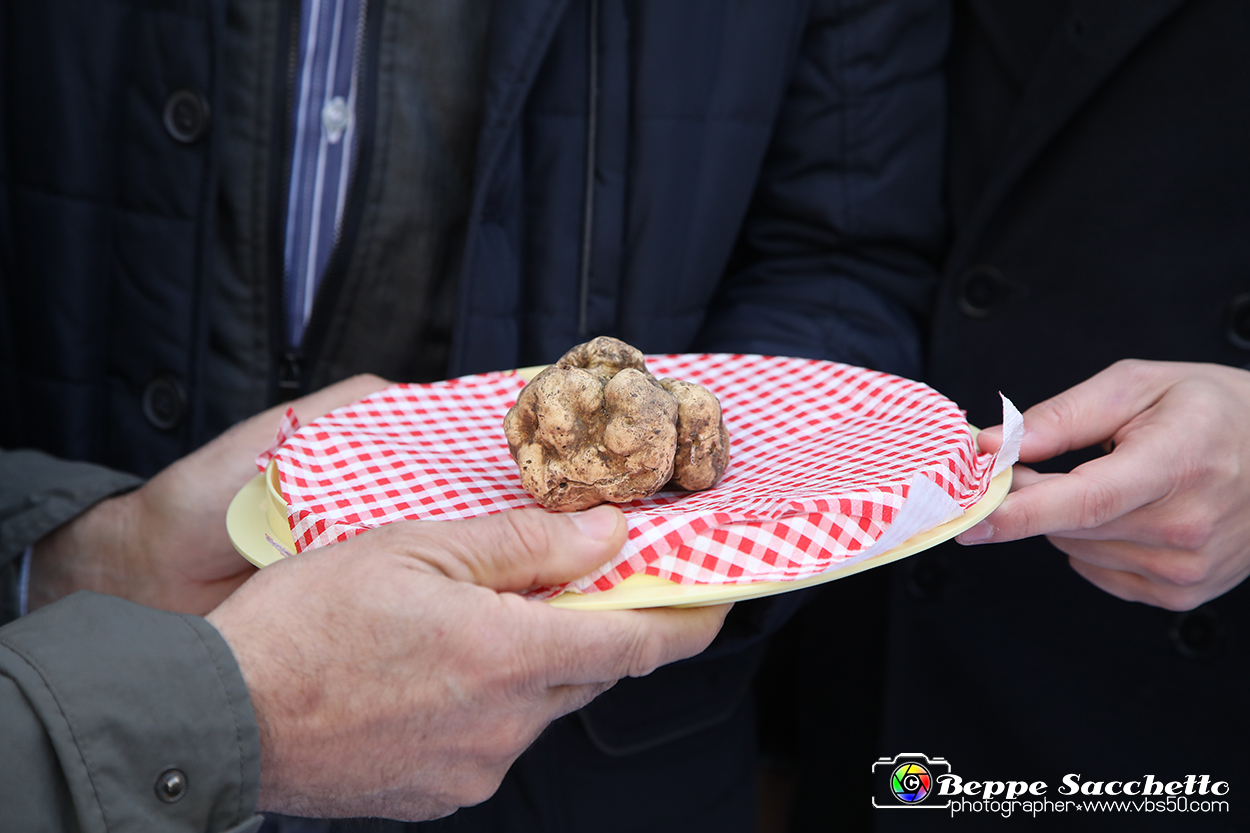 VBS_7170 - Fiera Nazionale del Tartufo e dei Santi 2022.jpg